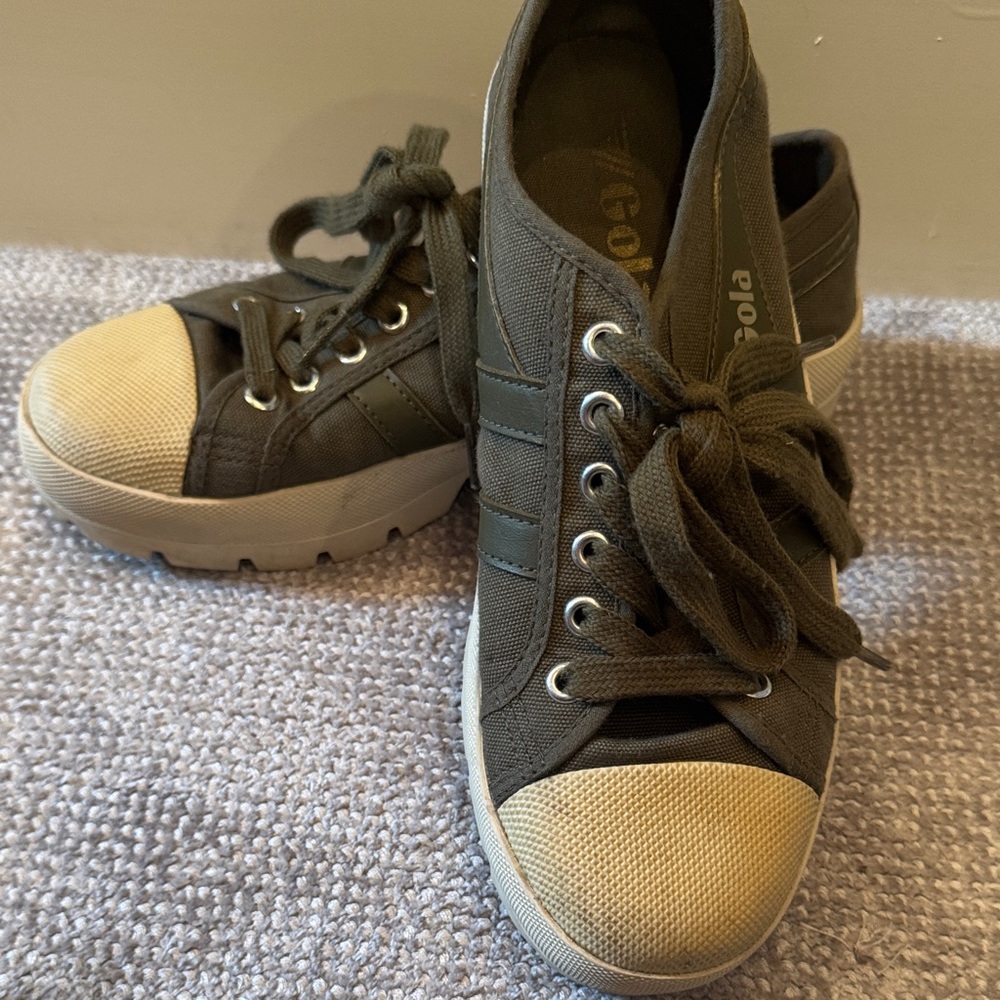 Gola Khaki and Cream Sneakers